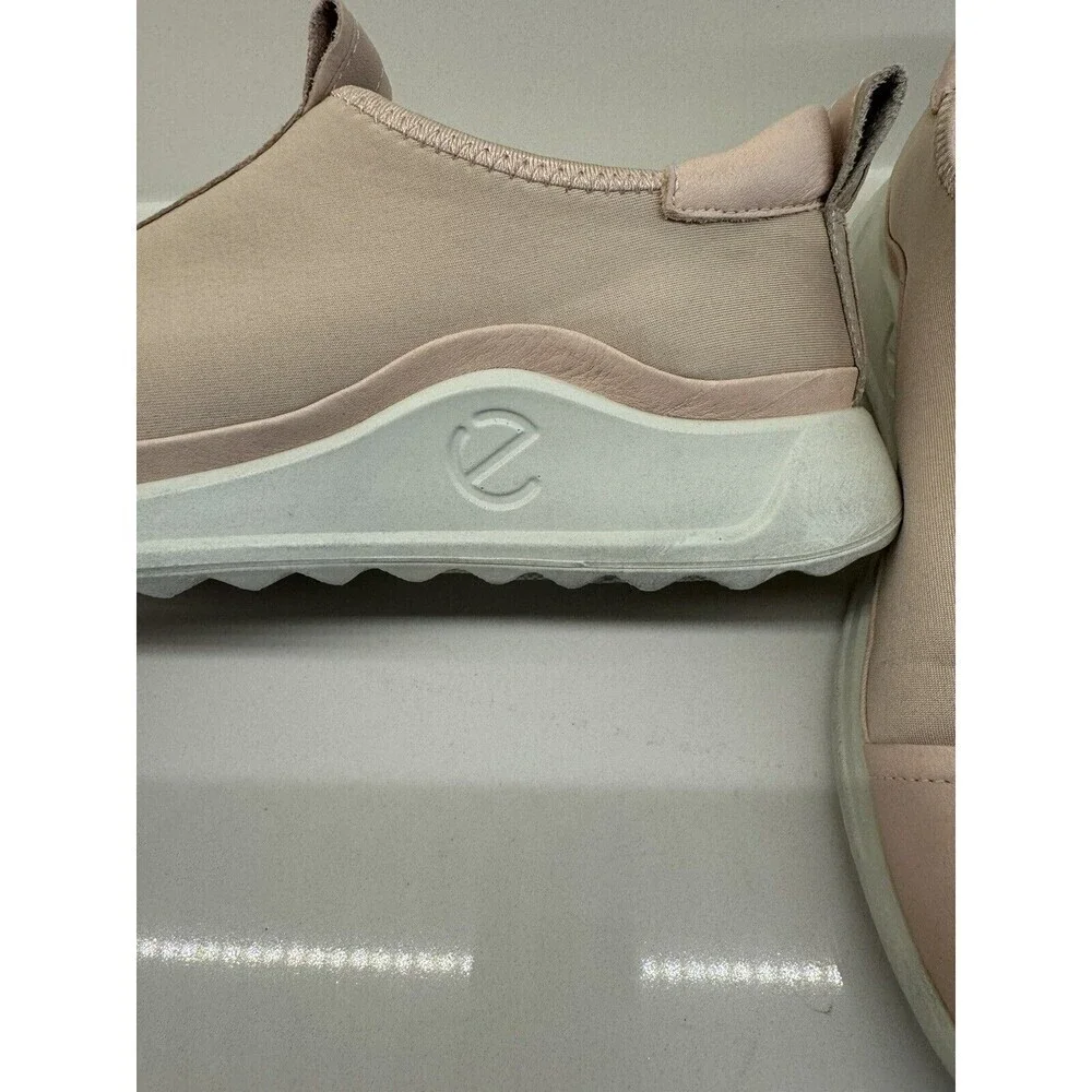 Ecco Gillian sneakers Rose Dust blush Women's Comfort slip on Sneaker - US 8